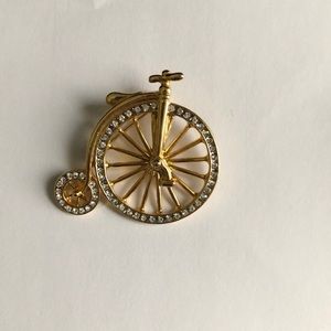 Vintage bike pin